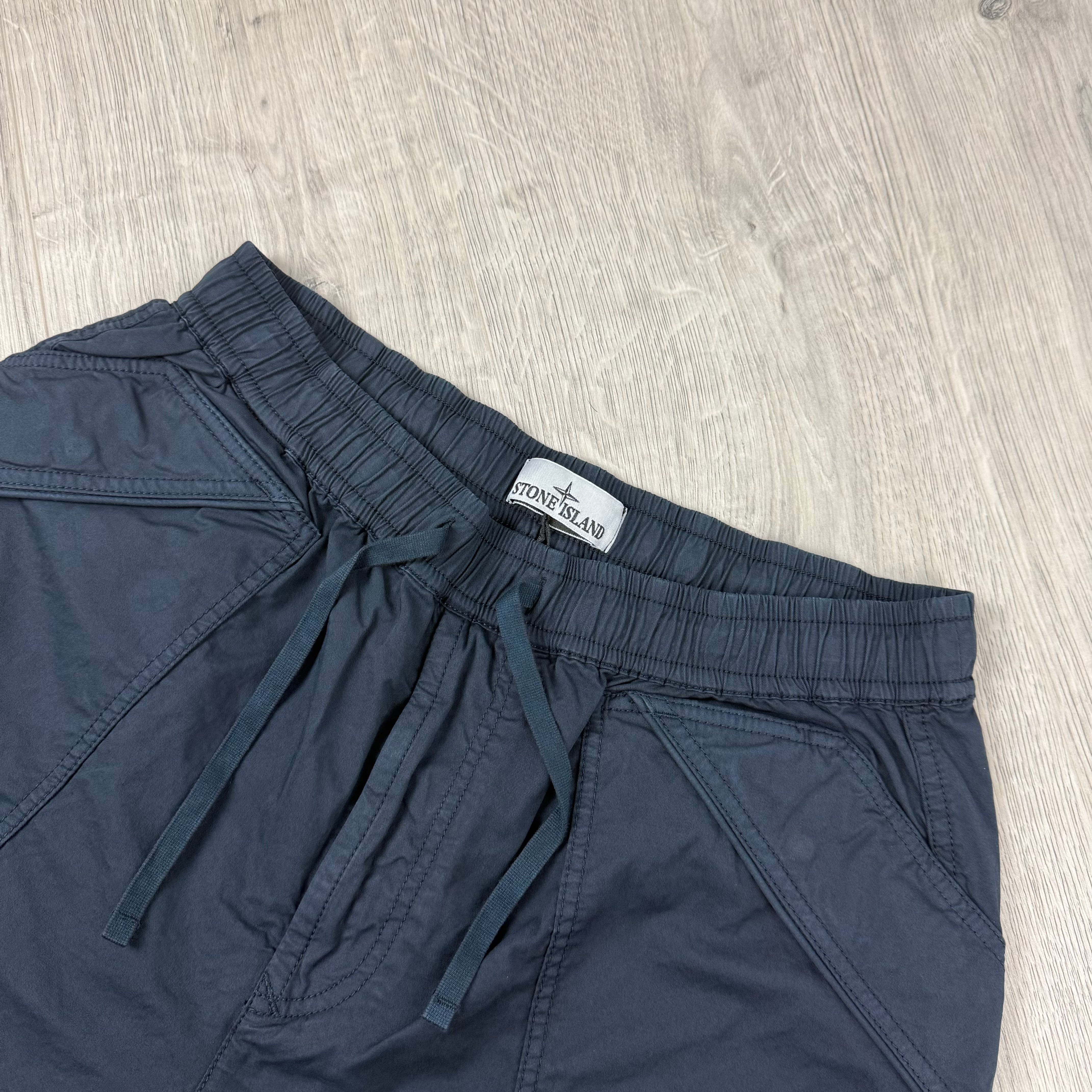 Stone Island Cargo Shorts - Navy