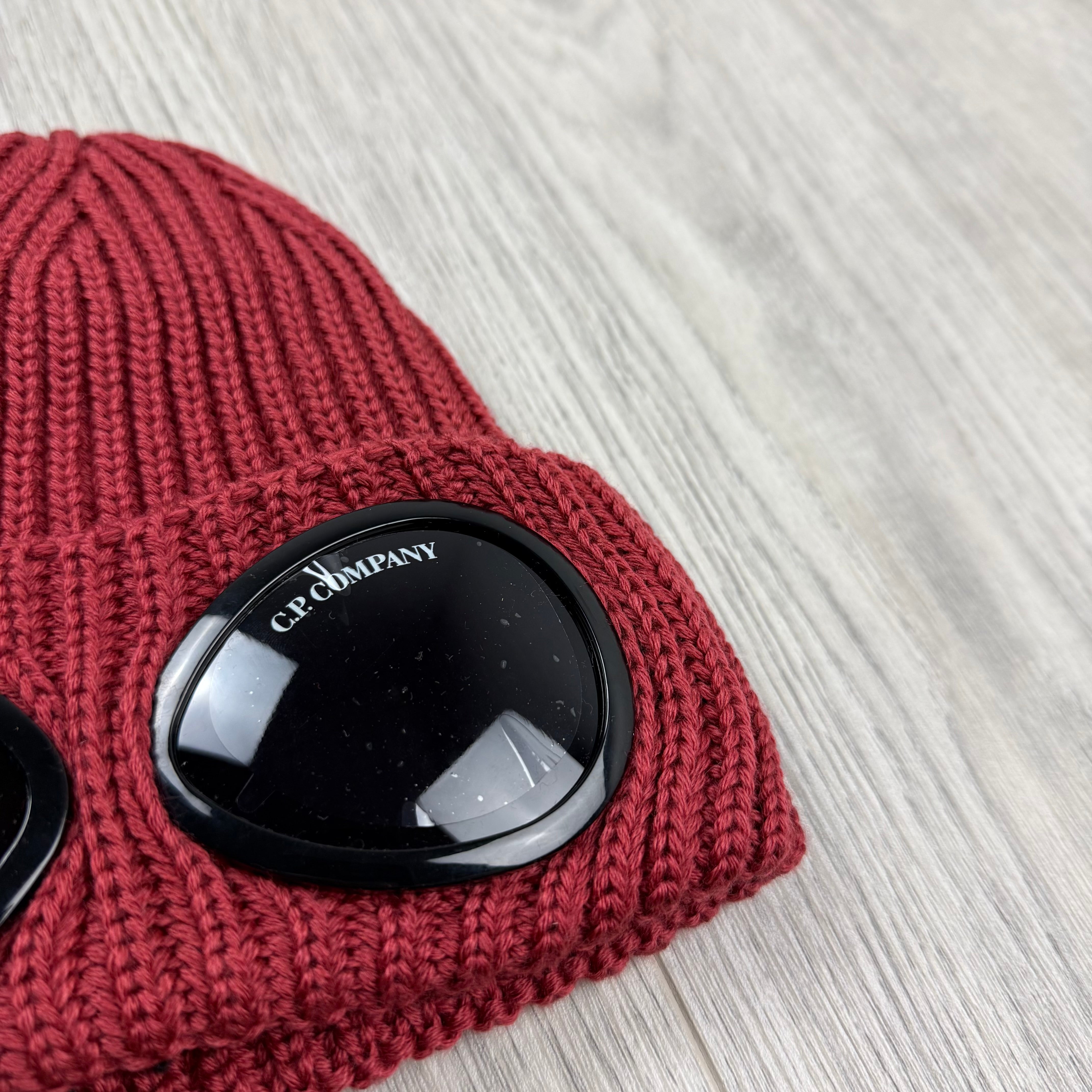 CP Company Junior Goggle Beanie - Red