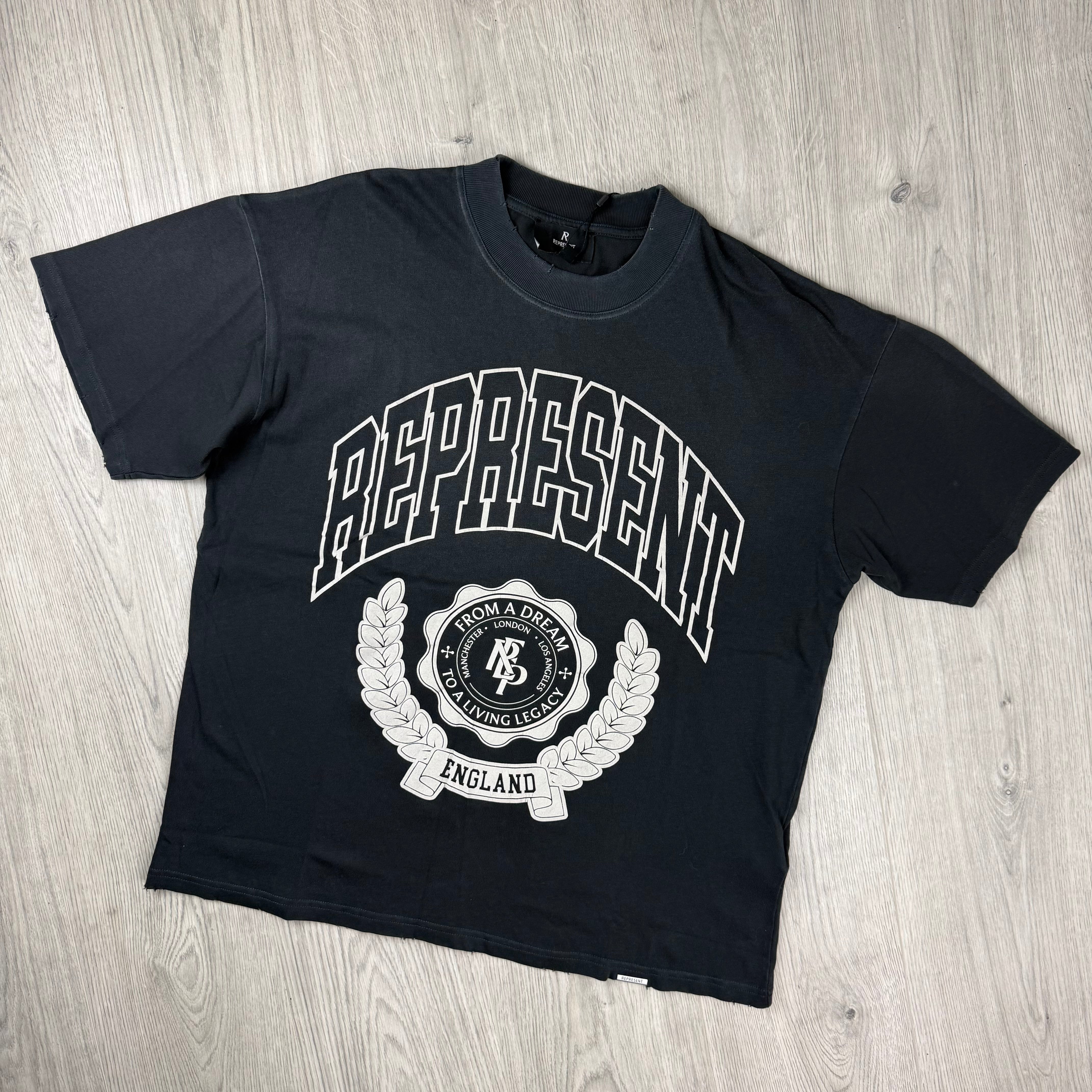 Represent 'Legacy Crest' T-Shirt - Black