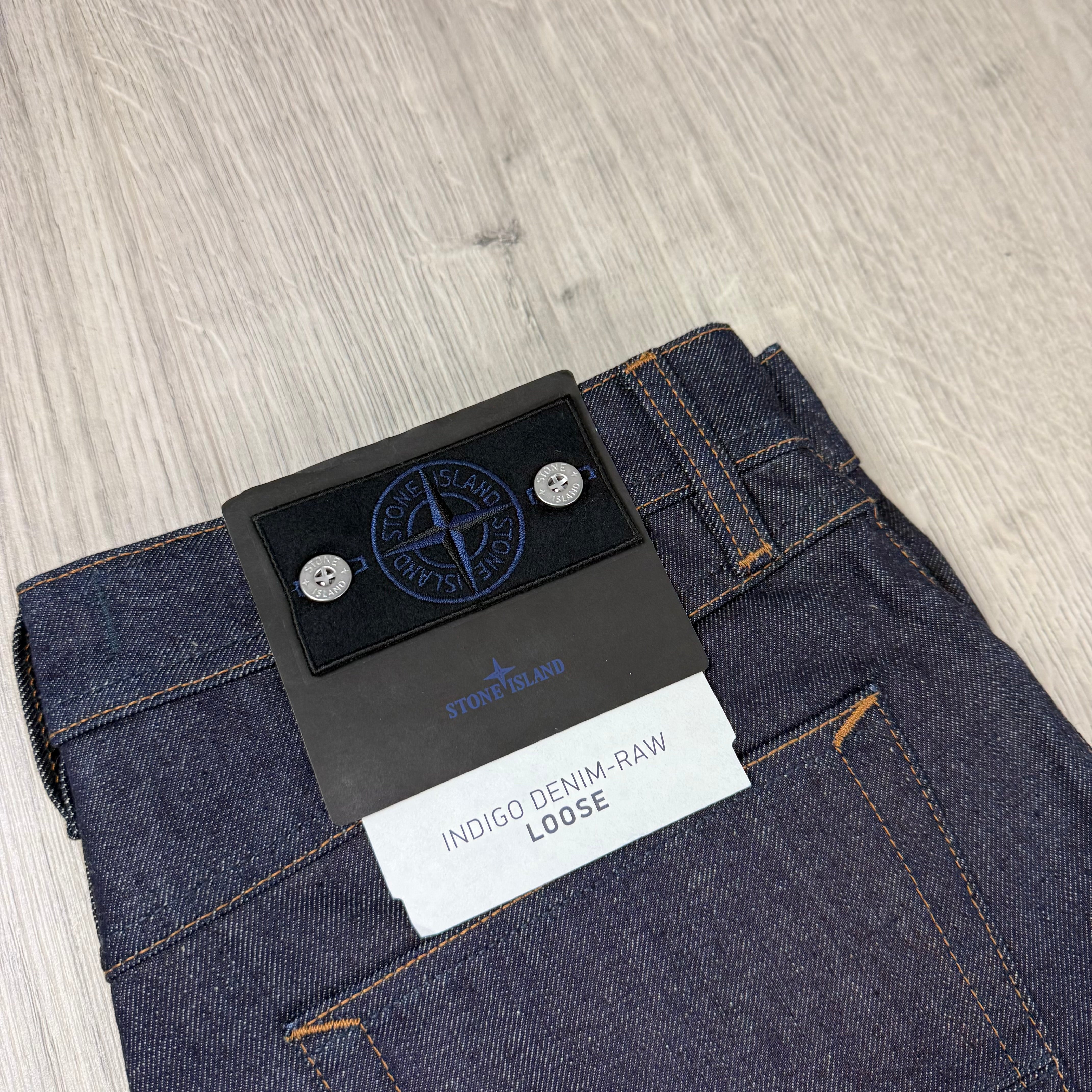 Stone Island Loose Raw Denim Jeans - Indigo