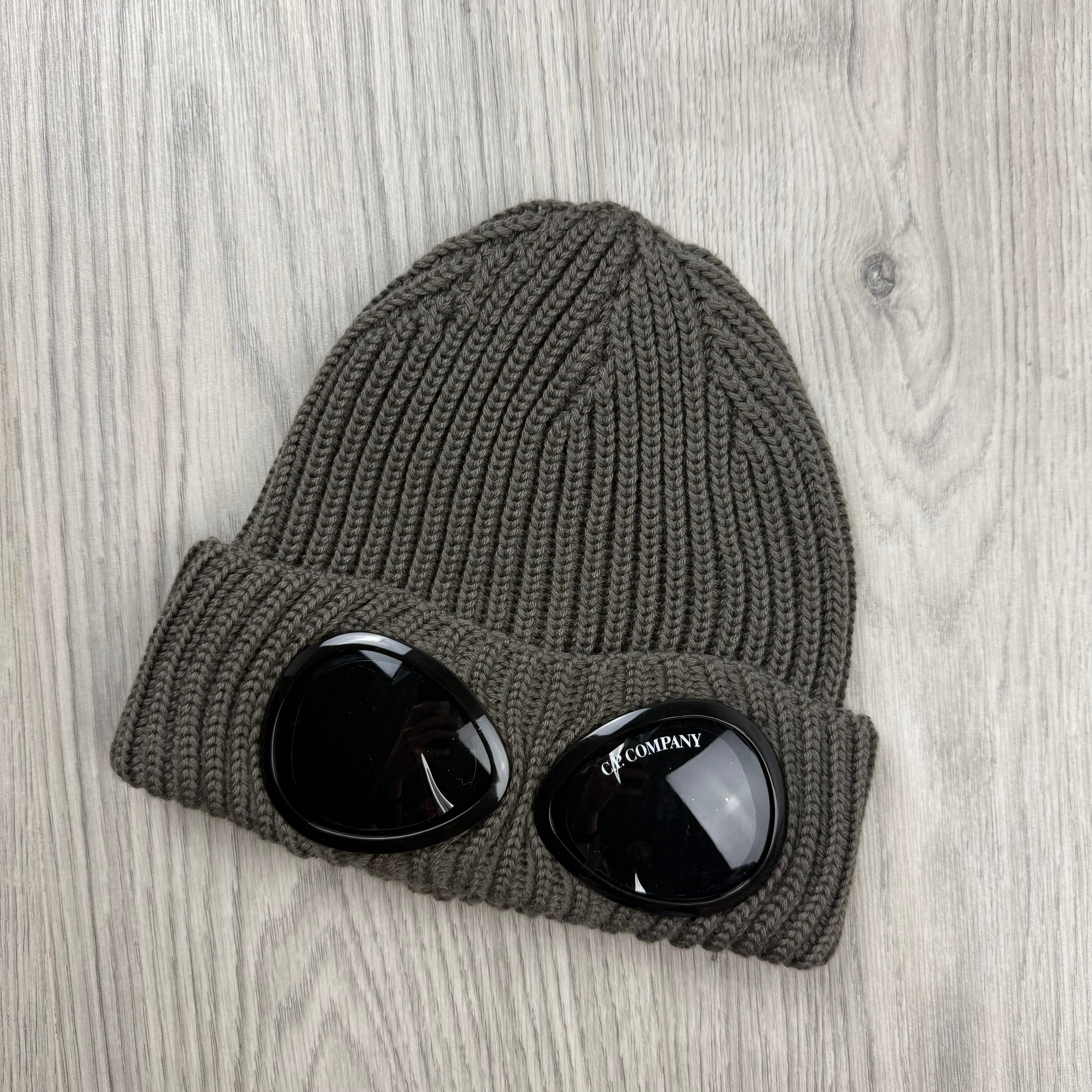 CP Company Goggle Beanie - Walnut