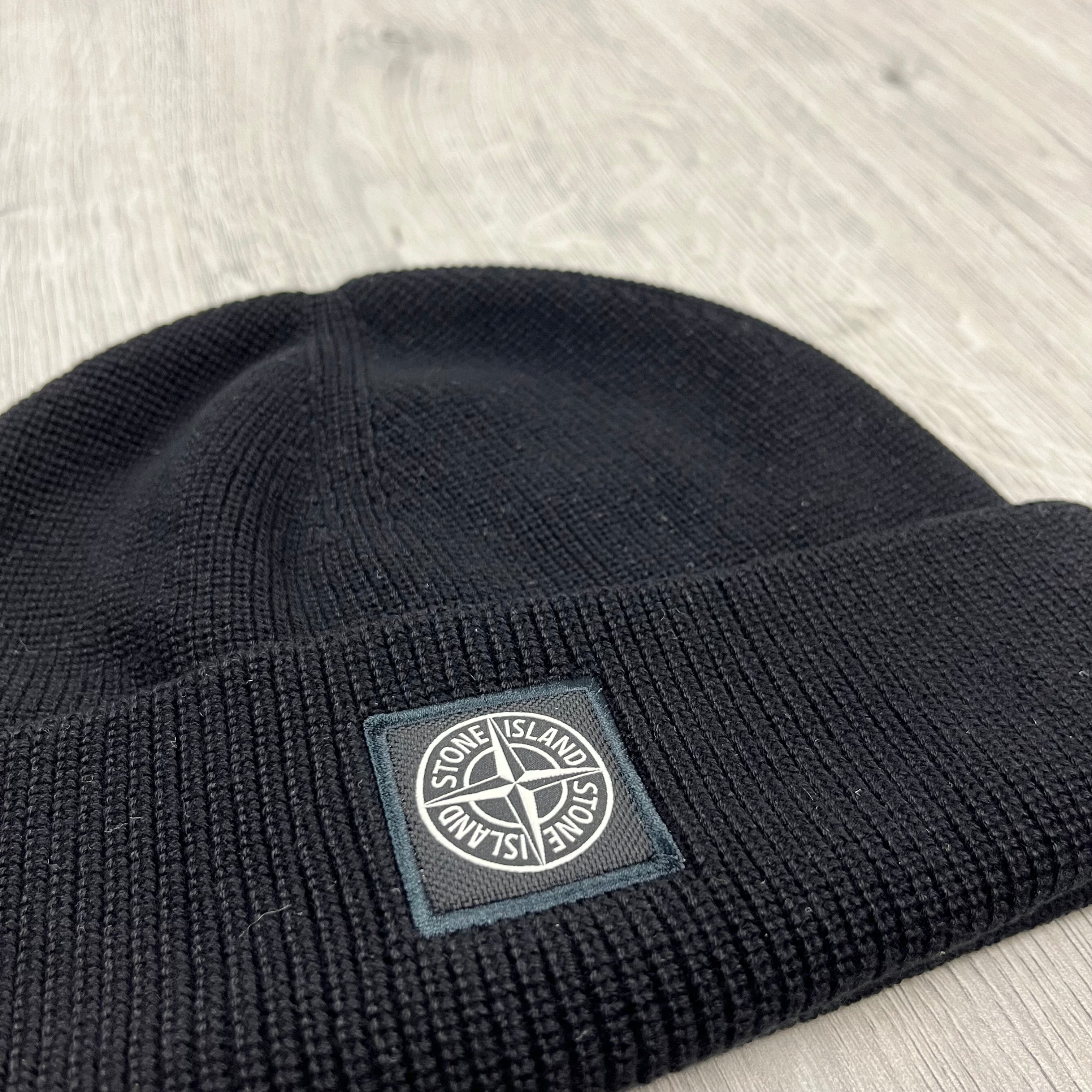 Stone Island Beanie - Black