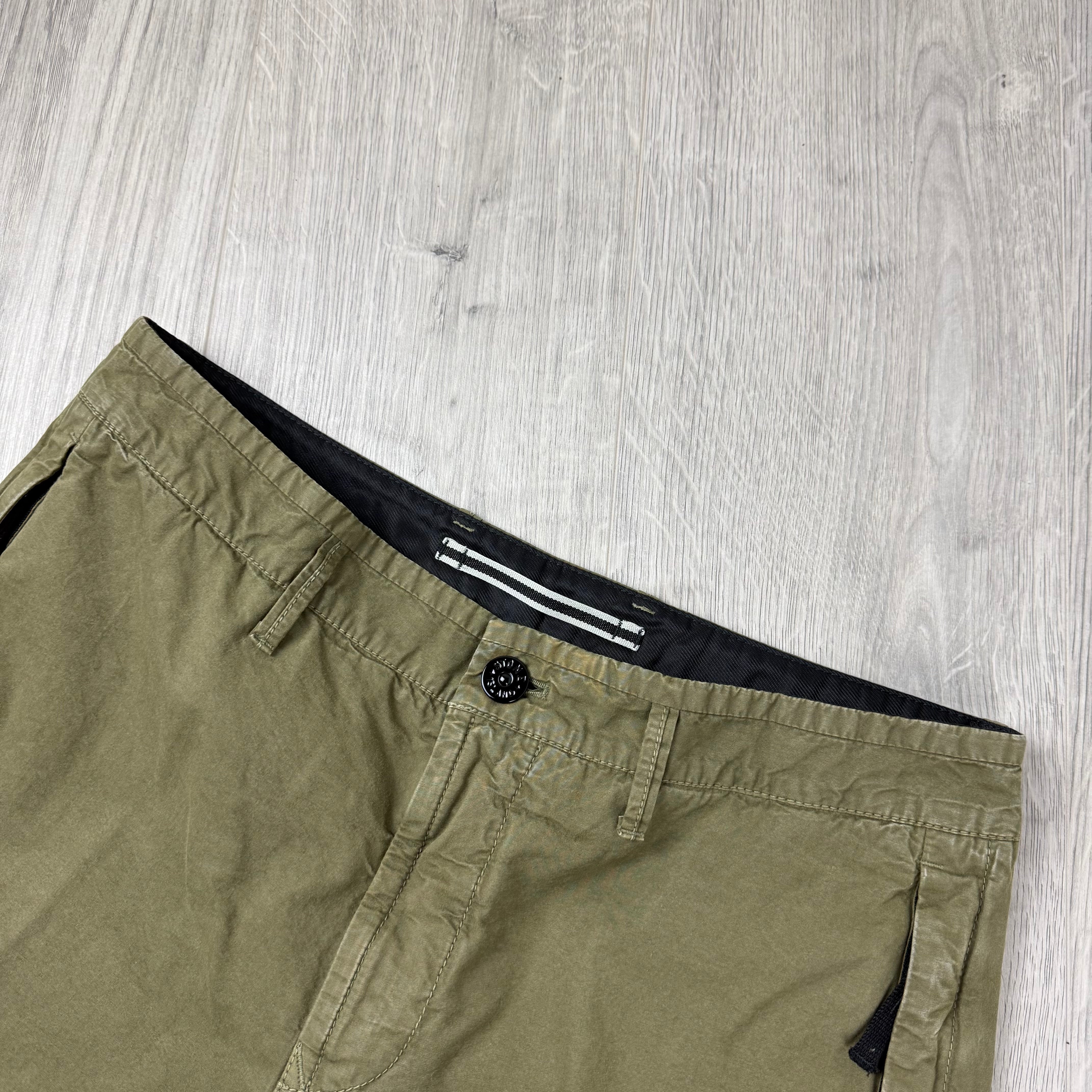 Stone Island Cargo Shorts - Military Green