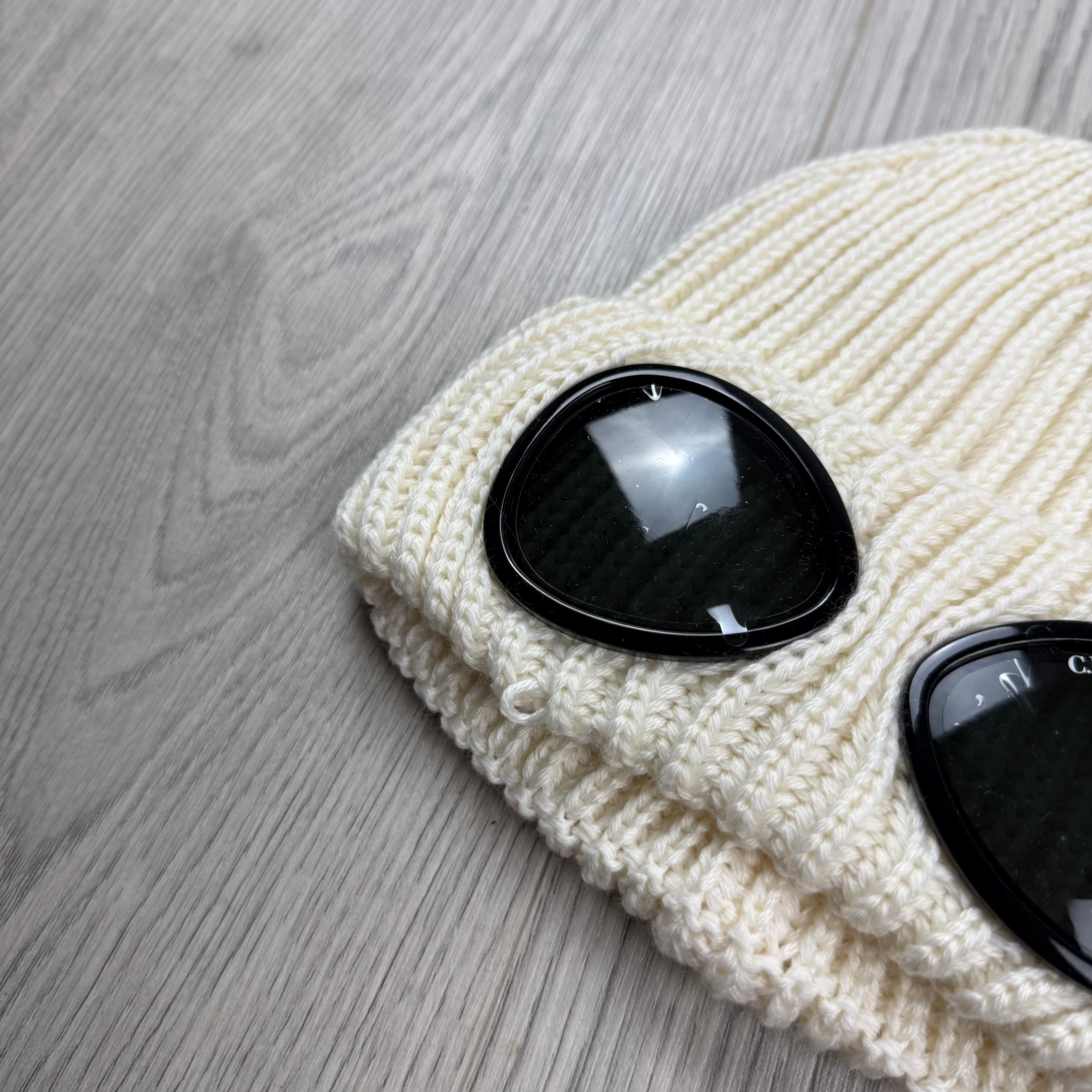 CP Company Junior Goggle Beanie - White