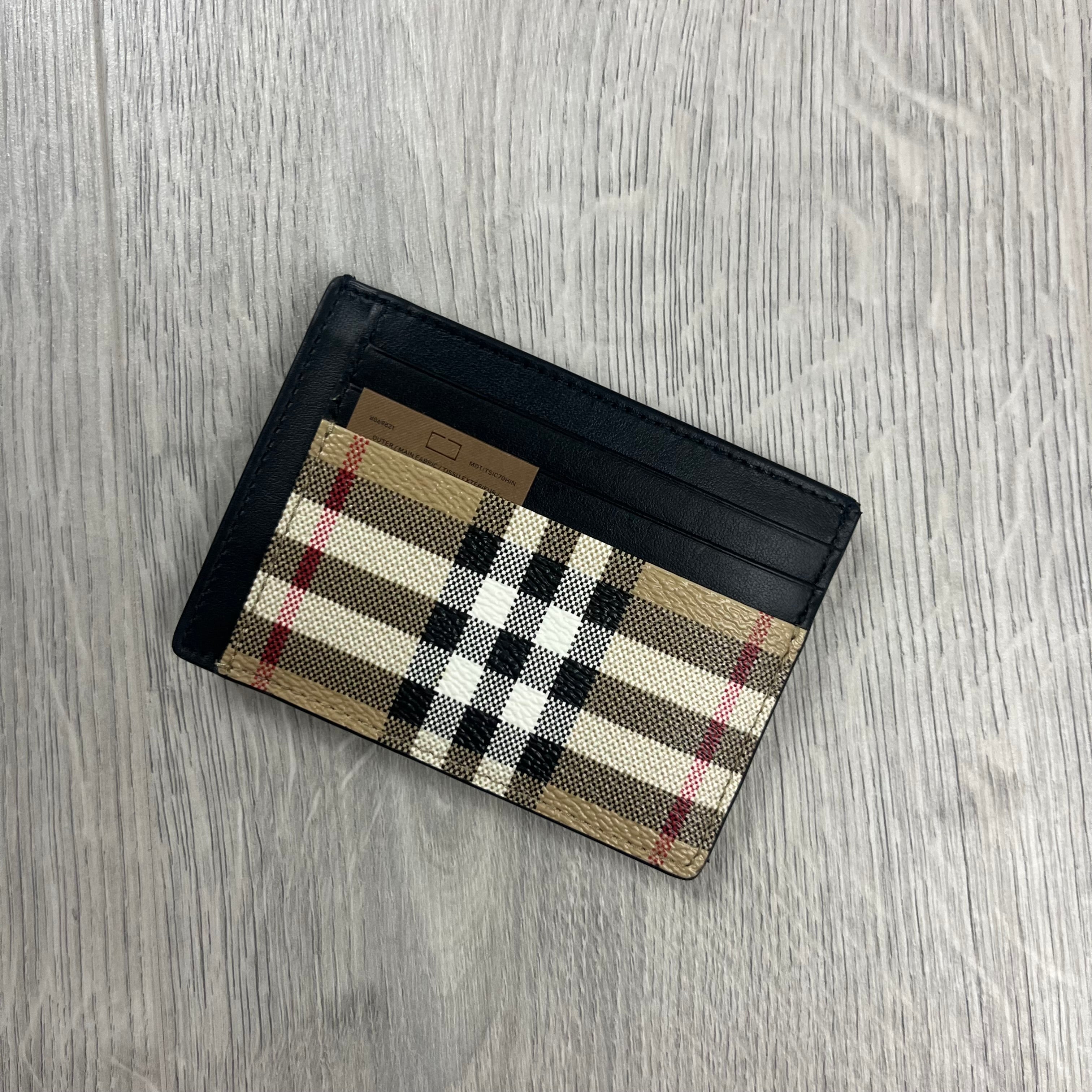 Burberry Clip Cardholder - Beige