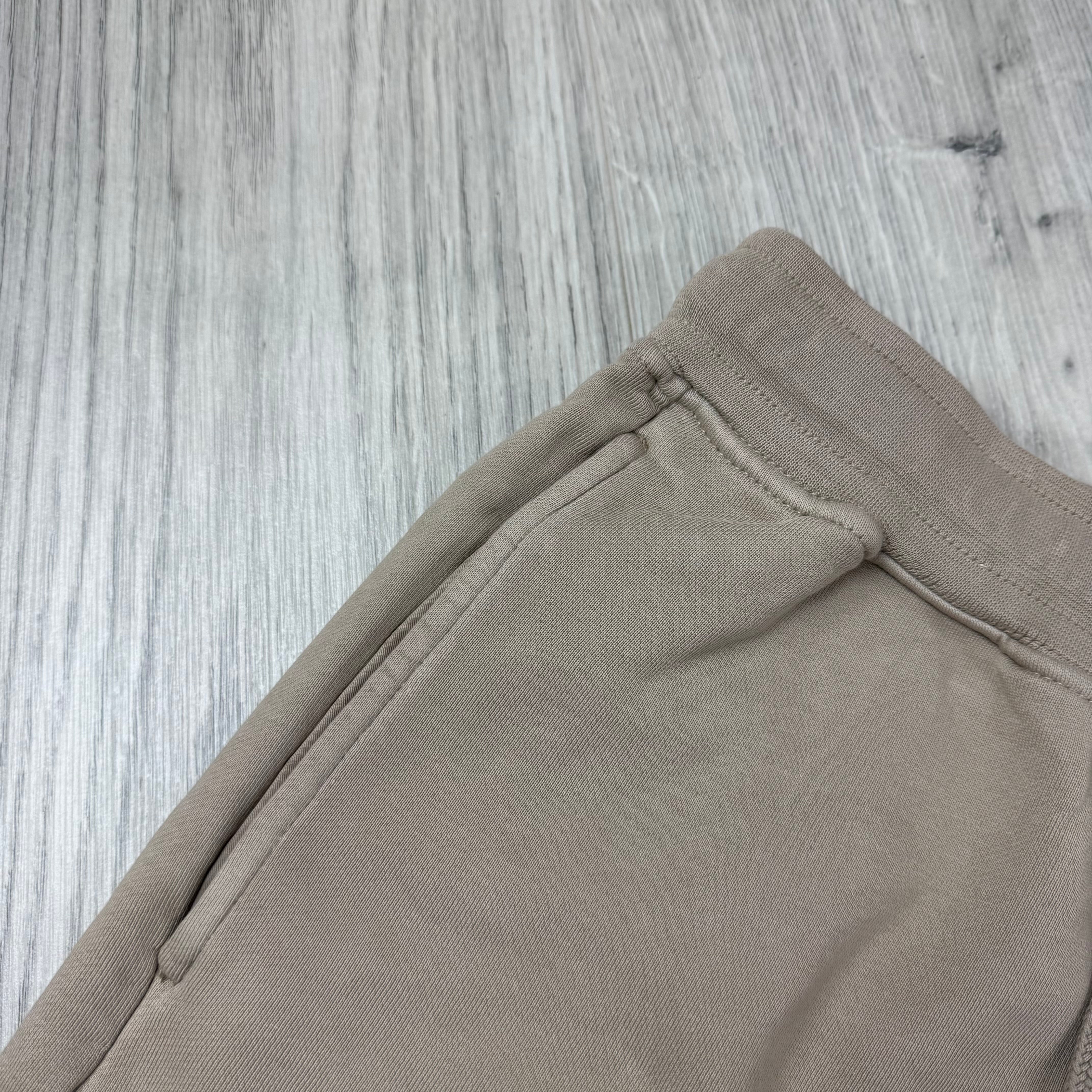 Stone Island Jersey Shorts - Desert