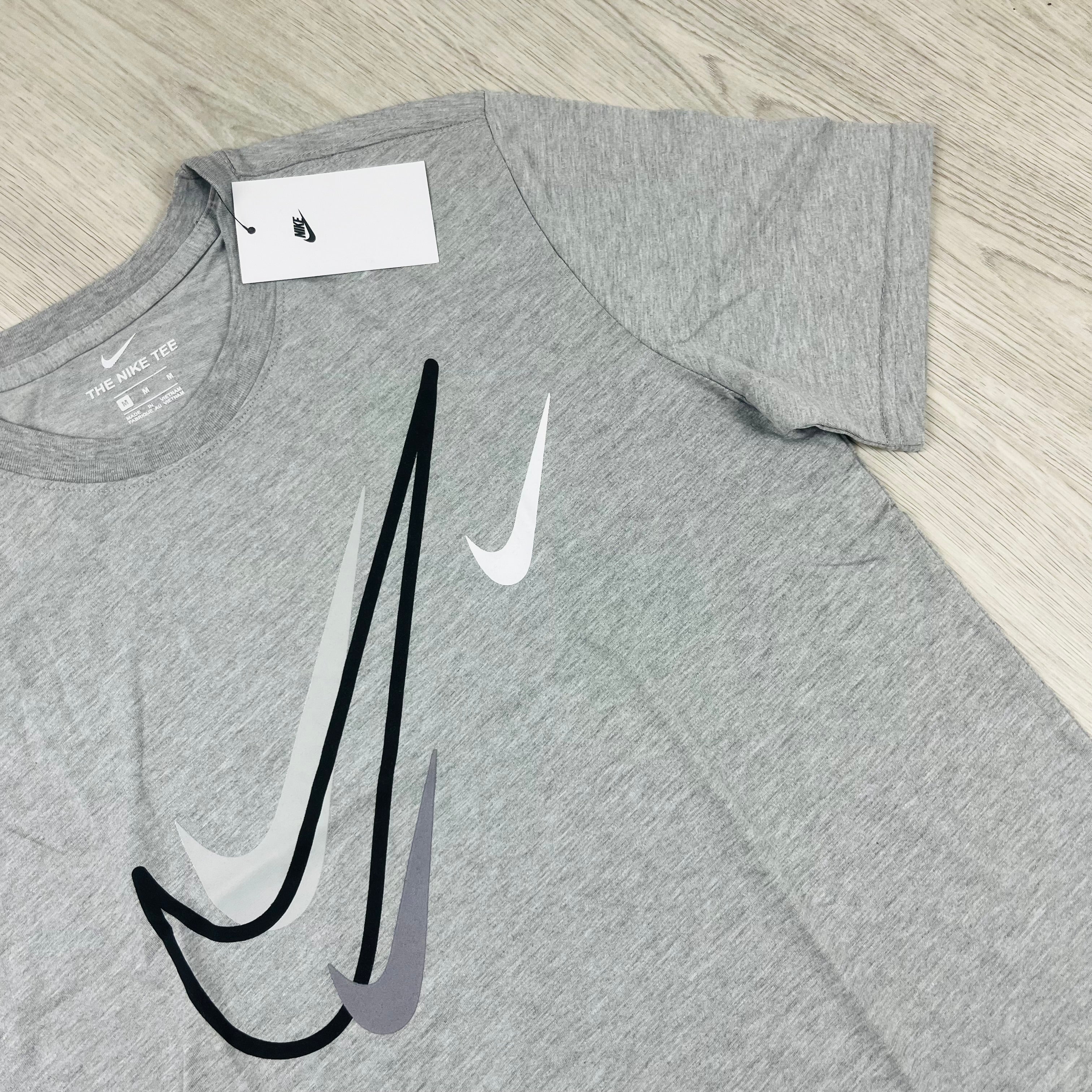 Nike Swoosh T-Shirt - Grey