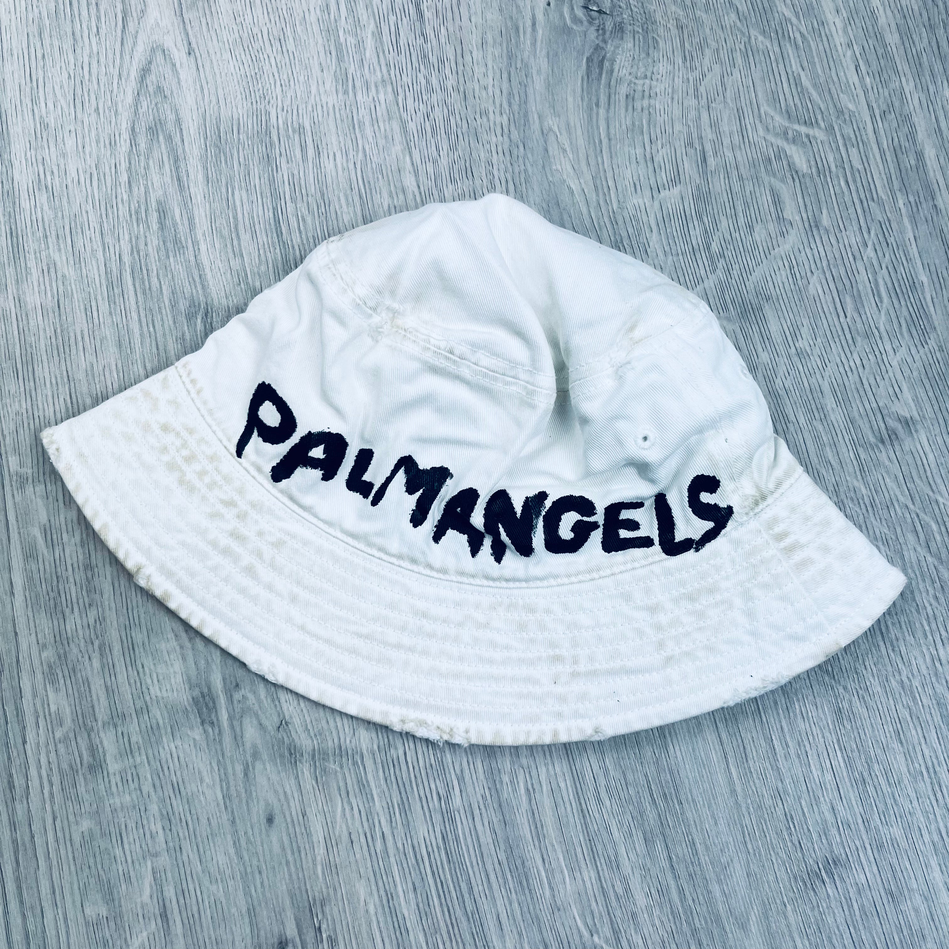 Palm Angels Bucket Hat - White