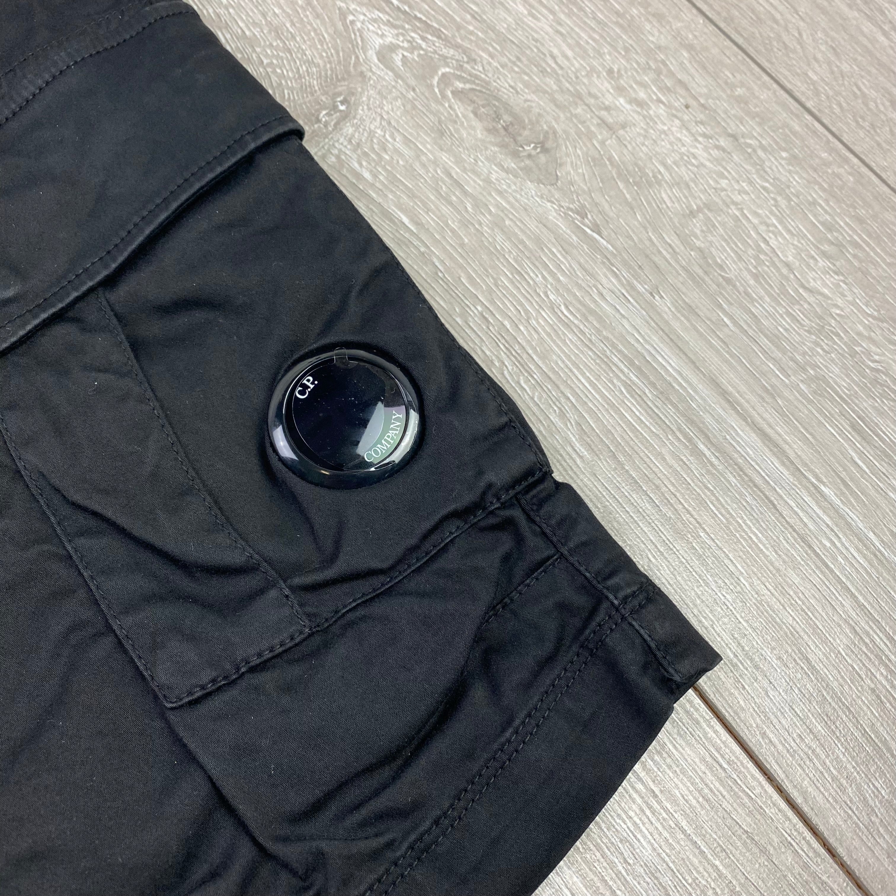 CP Company Cargo Shorts - Black