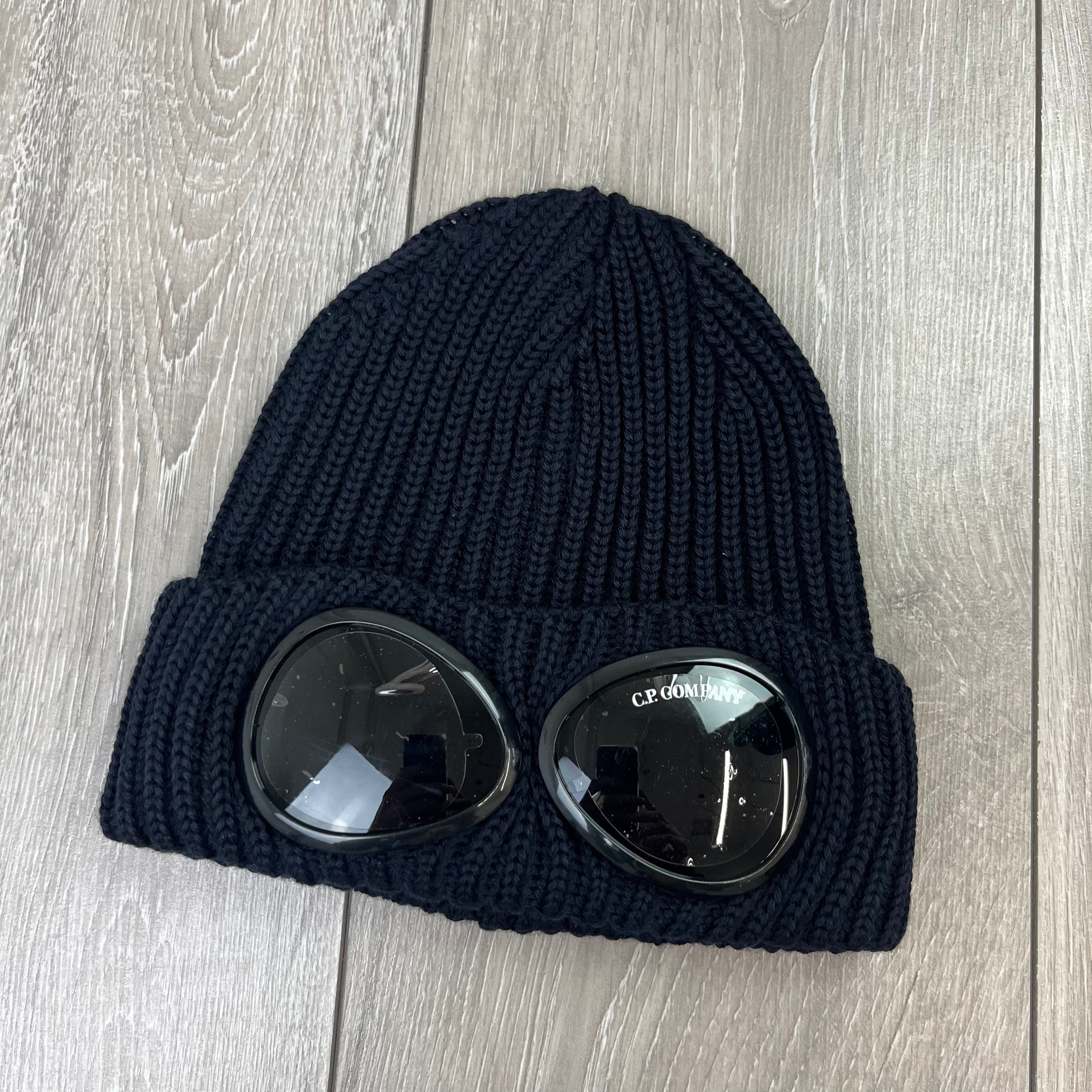 CP Company Goggle Beanie - Navy