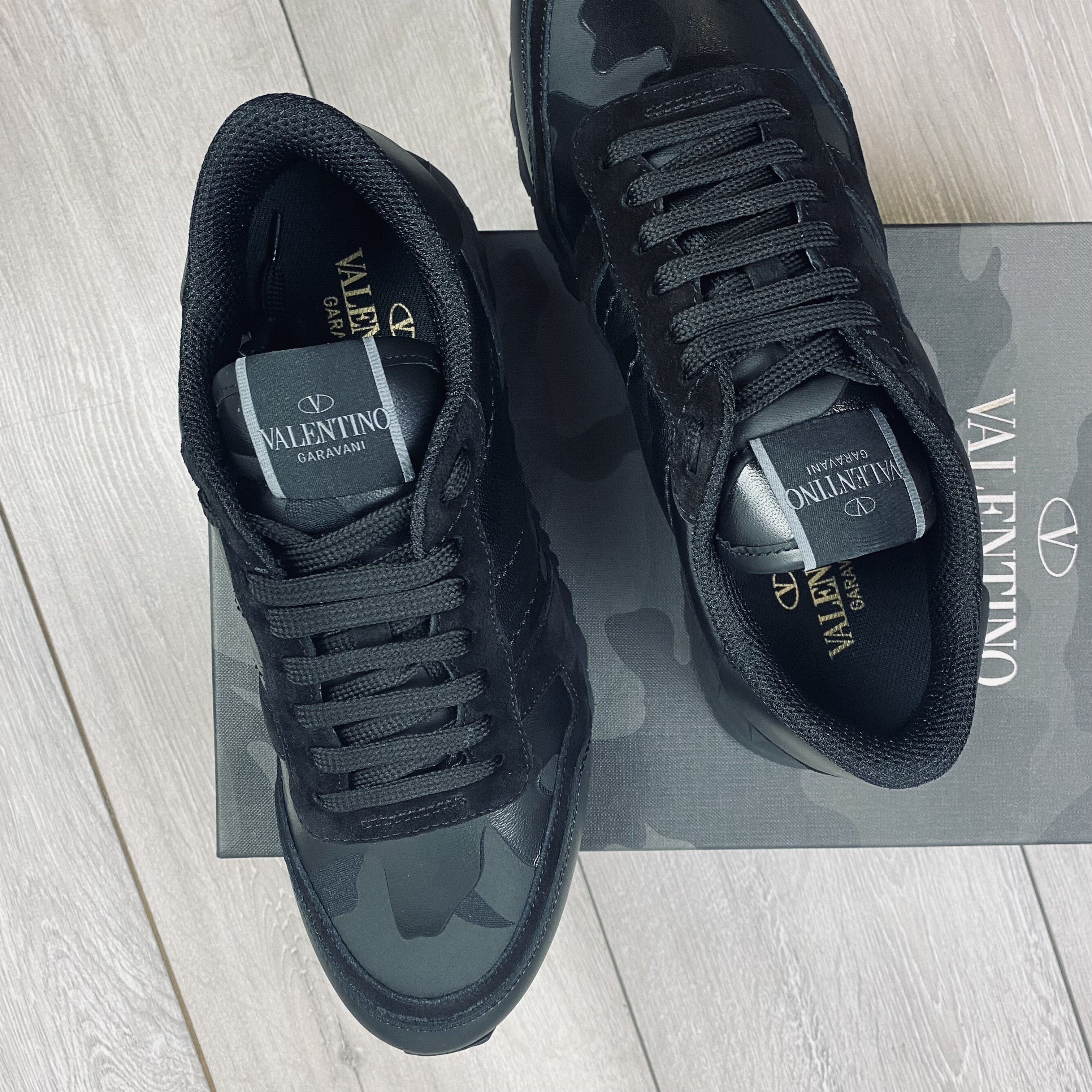 Valentino Rockrunner Sneakers