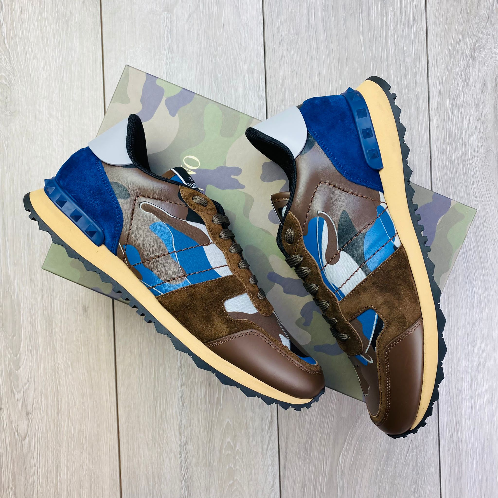 Valentino Rockrunner Sneakers