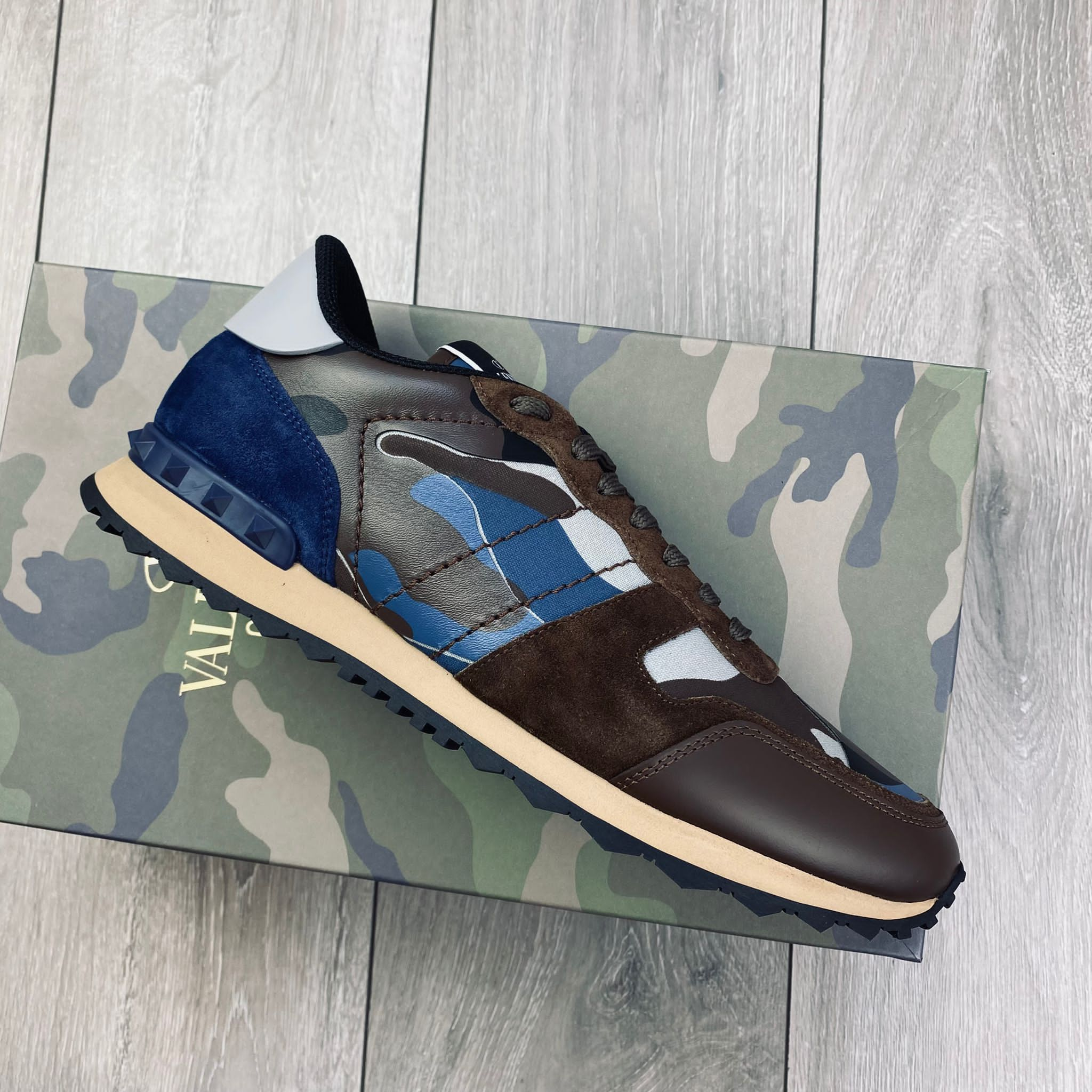 Valentino Rockrunner Sneakers